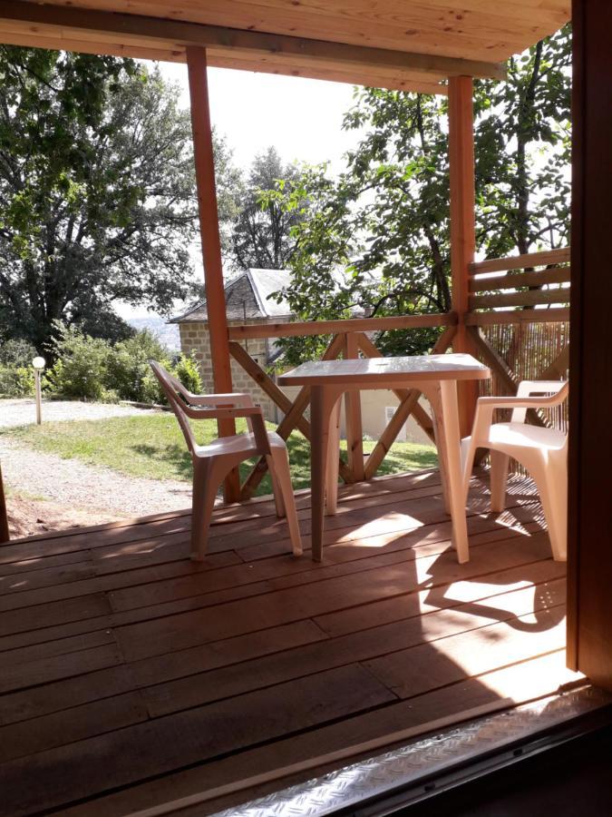 Le Pigeonnier Hotel Brive-la-Gaillarde Buitenkant foto
