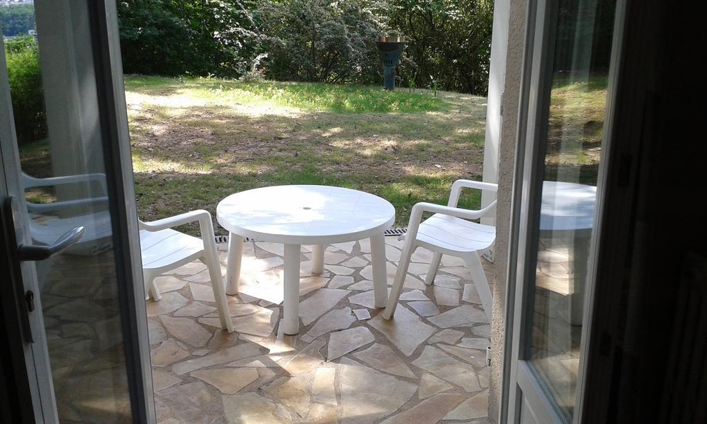 Le Pigeonnier Hotel Brive-la-Gaillarde Buitenkant foto