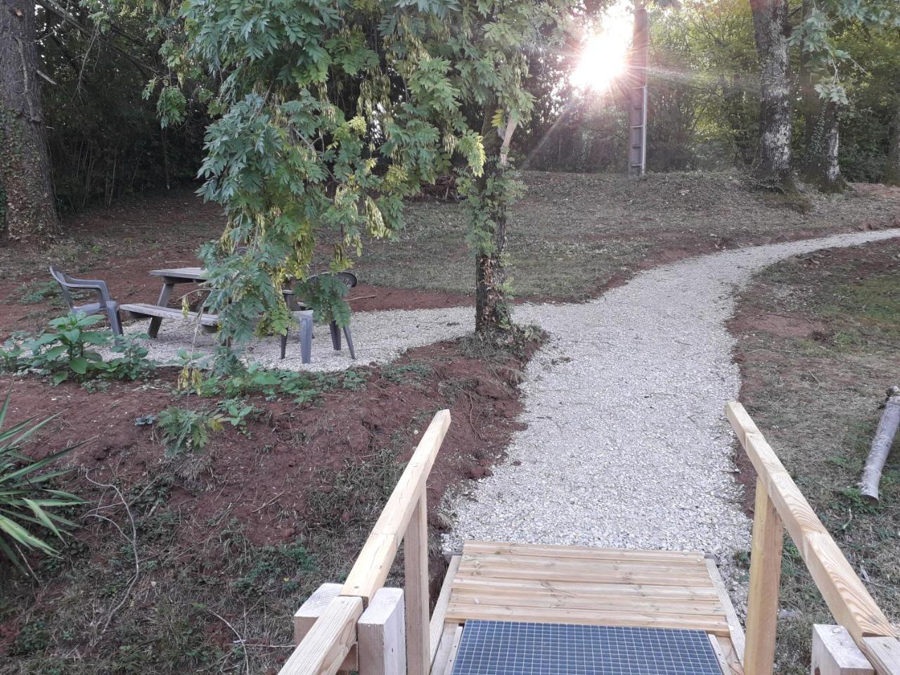Le Pigeonnier Hotel Brive-la-Gaillarde Buitenkant foto