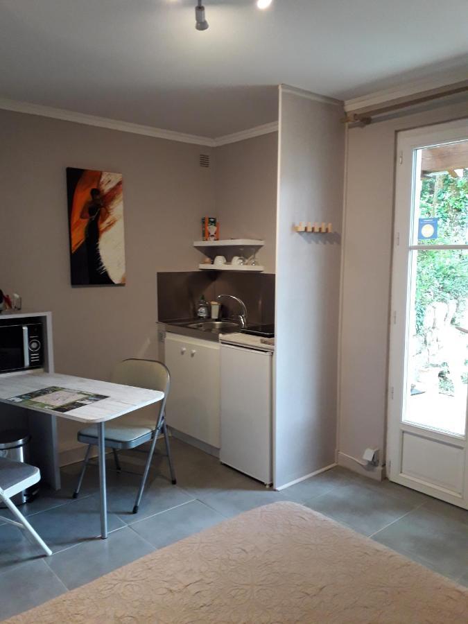 Le Pigeonnier Hotel Brive-la-Gaillarde Buitenkant foto